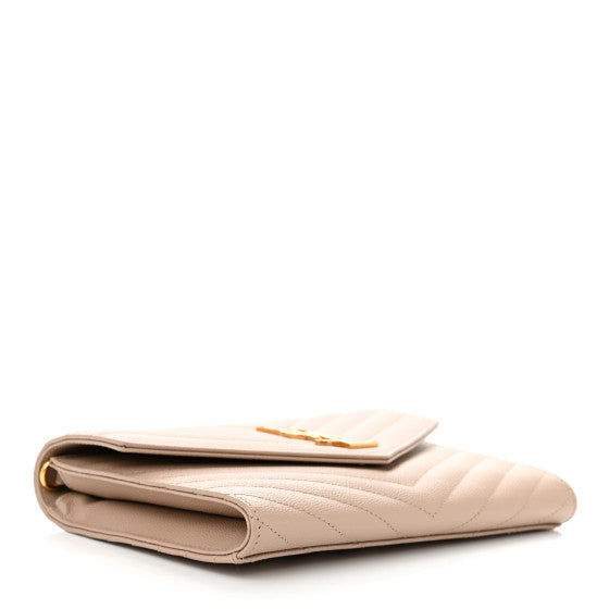 SAINT LAURENT
Grain De Poudre Matelasse Chevron Monogram Envelope Clutch Dark Beige